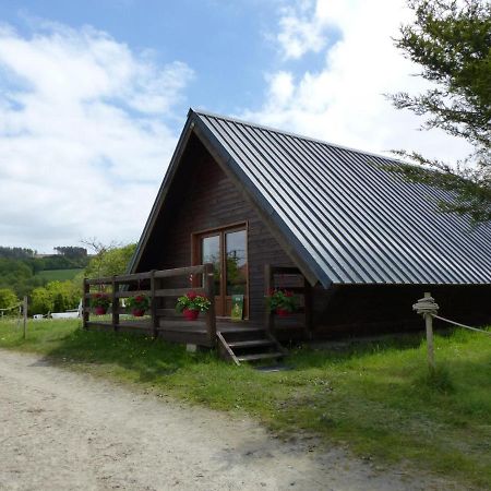 Le Vernet  Chalet Familial Pres De Vichy, Terrasse, Animaux Acceptes - Fr-1-489-274 מראה חיצוני תמונה