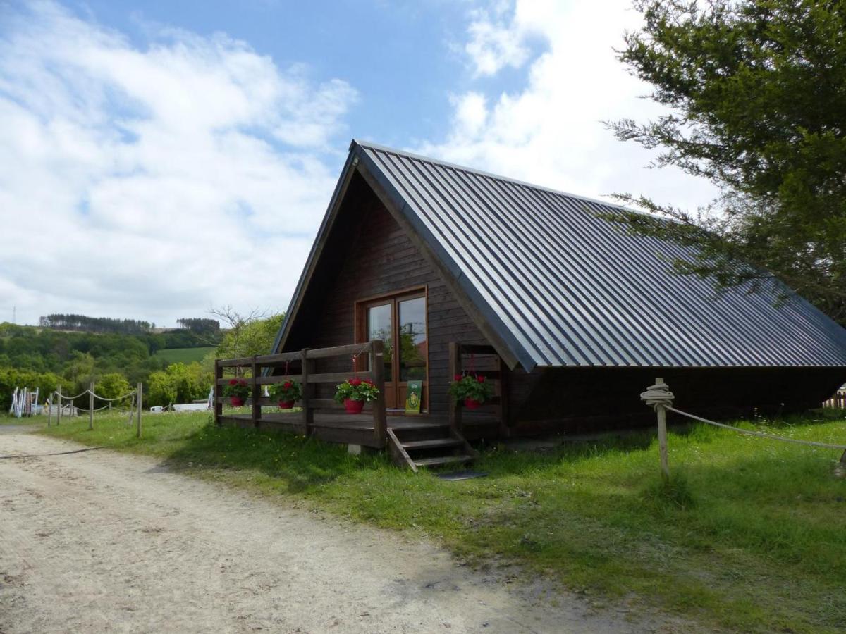 Le Vernet  Chalet Familial Pres De Vichy, Terrasse, Animaux Acceptes - Fr-1-489-274 מראה חיצוני תמונה
